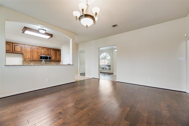 Building Photo - 12811 Greenhaven Dr