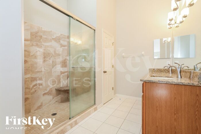 Building Photo - 12836 Havenridge Cir