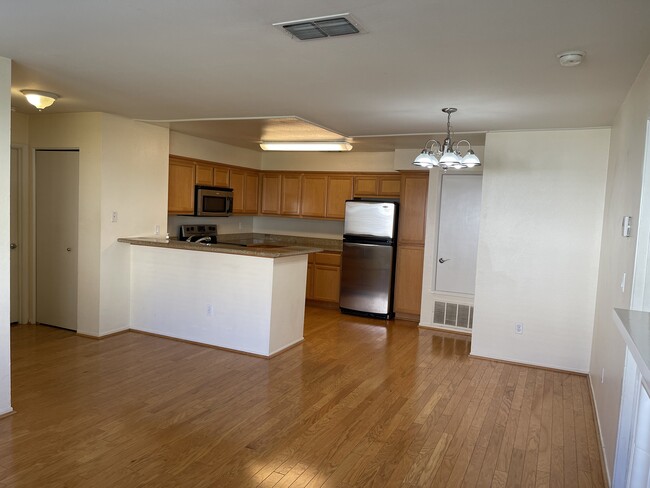 Building Photo - 2915 N Texas St