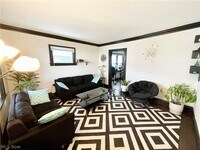 Building Photo - 4032 E 142nd St