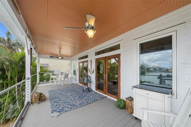 Building Photo - 12112 Lagoon Ln