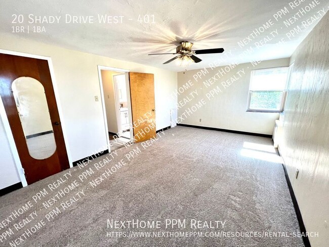 Building Photo - May 1st, Uptown Mt Lebanon 1 Bedroom w/ ga...