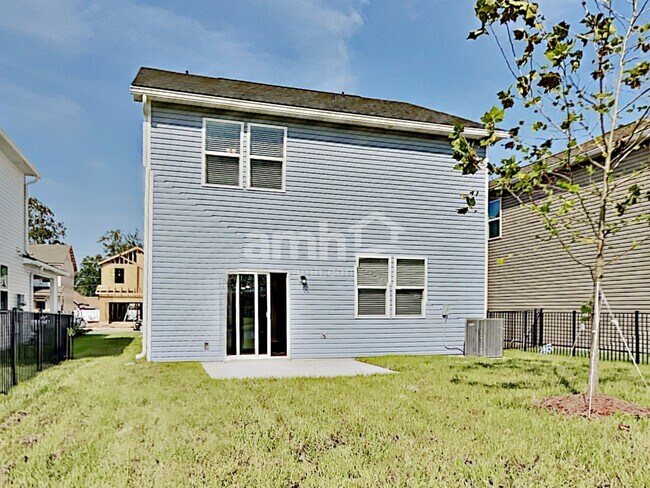 Building Photo - 10315 Watercrest Ct