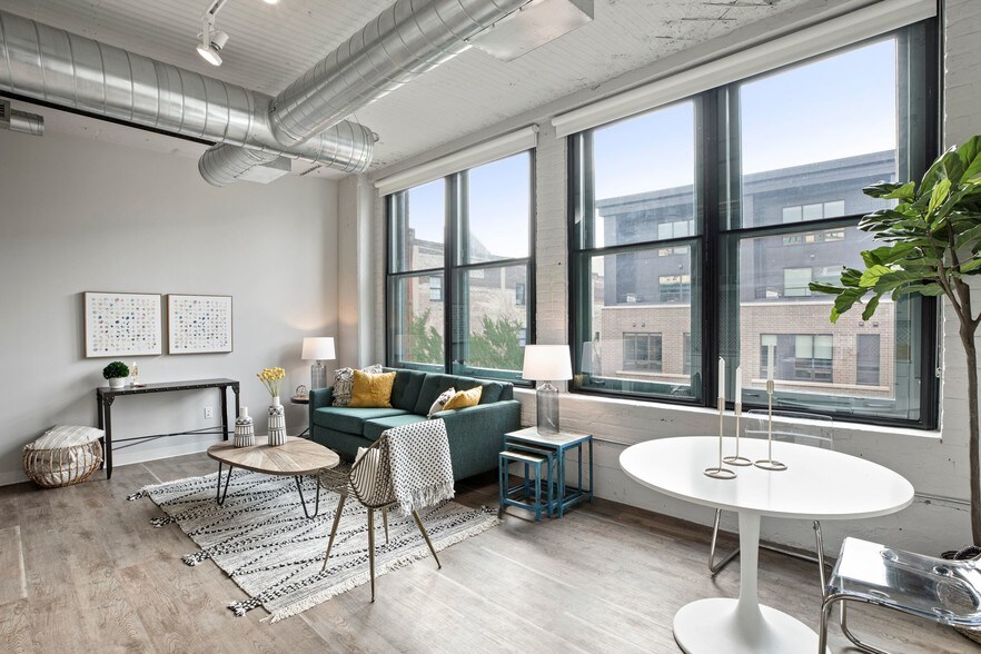 One Bedroom - The Jax