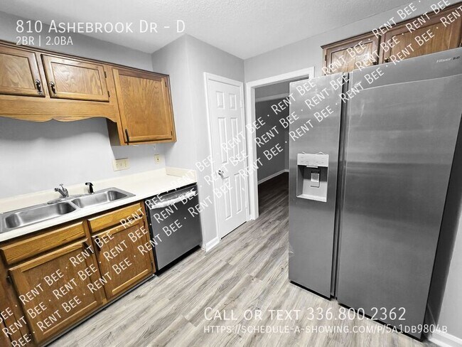 Building Photo - 810 Ashebrook Dr