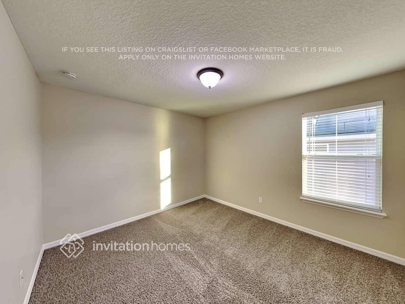 Building Photo - 1110 Bassano Way