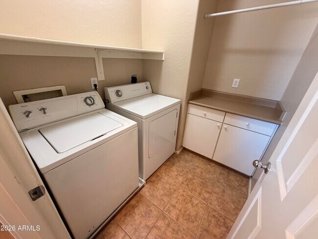 Building Photo - 42424 N Gavilan Peak Pkwy