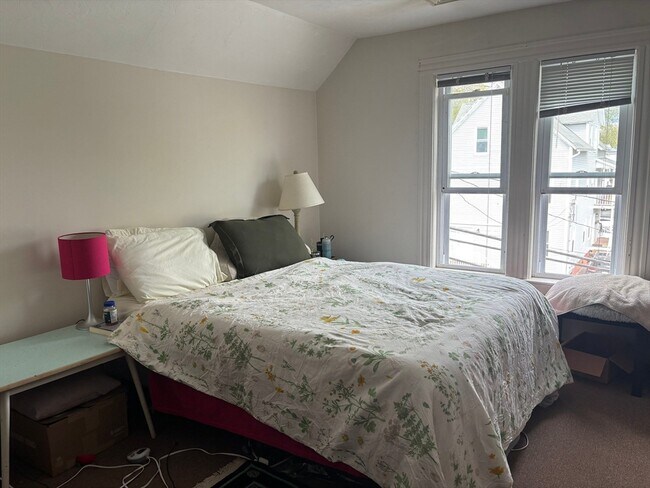 Building Photo - 41 Whipple St