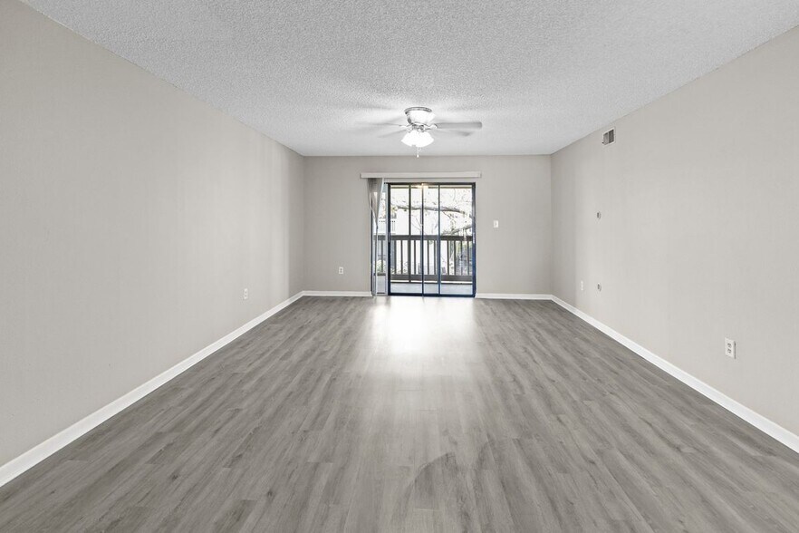 Building Photo - 3706 Greenery Ct