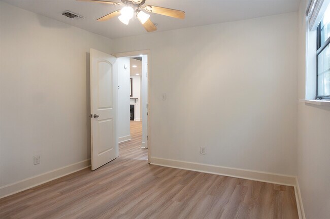 Building Photo - 2781 Grantham Ln