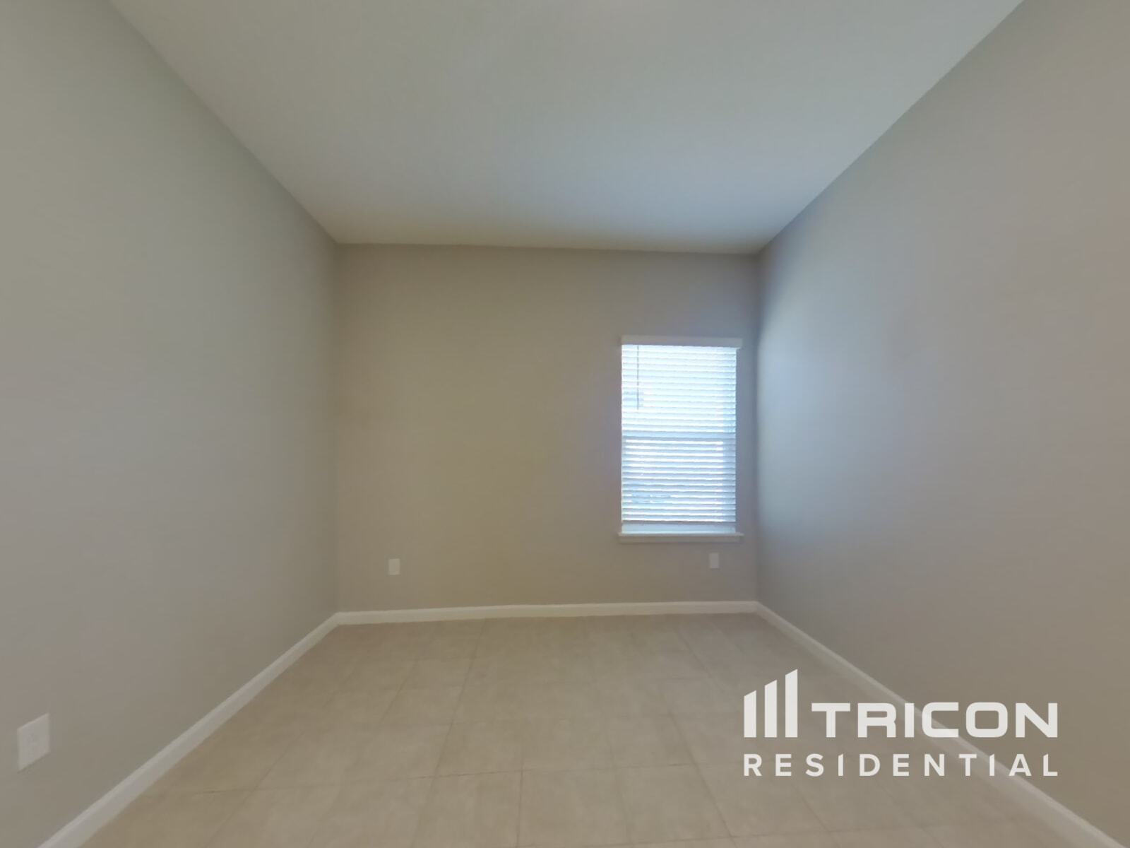 Building Photo - 164 Bloomfield Wy