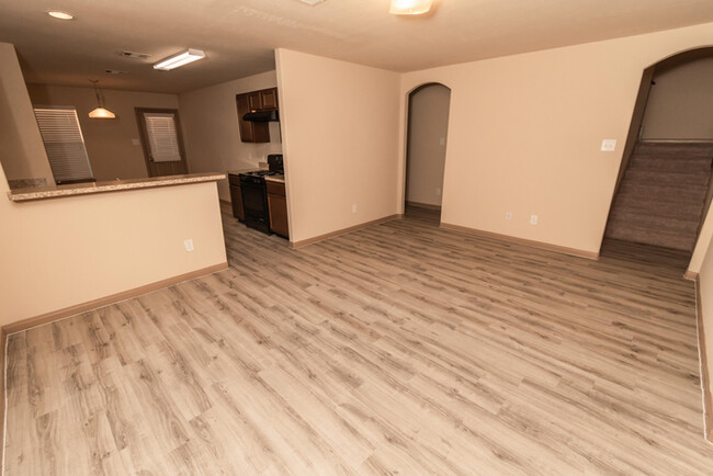 Building Photo - 5707 Long Arbor Ln