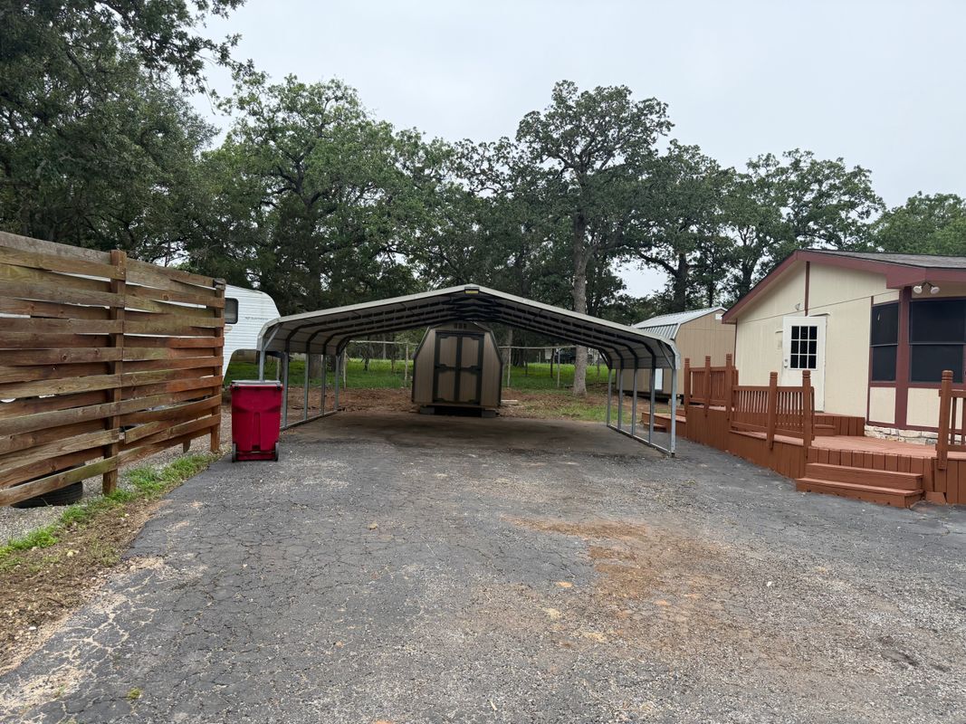 Building Photo - 220 Jeffery Dr