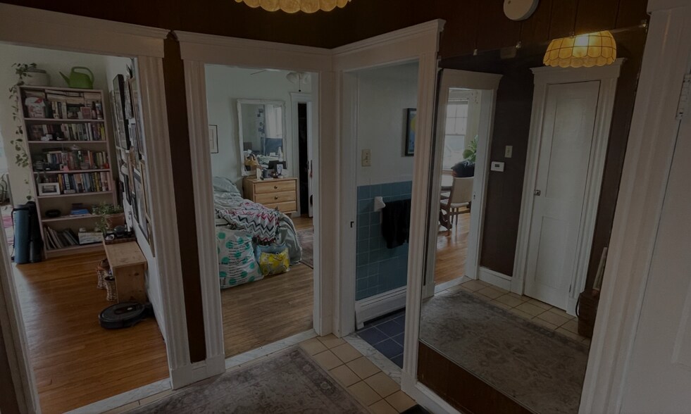 Building Photo - 81 Clarendon Ave