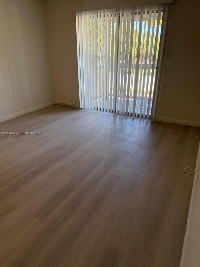 Building Photo - 1500 N Congress Ave