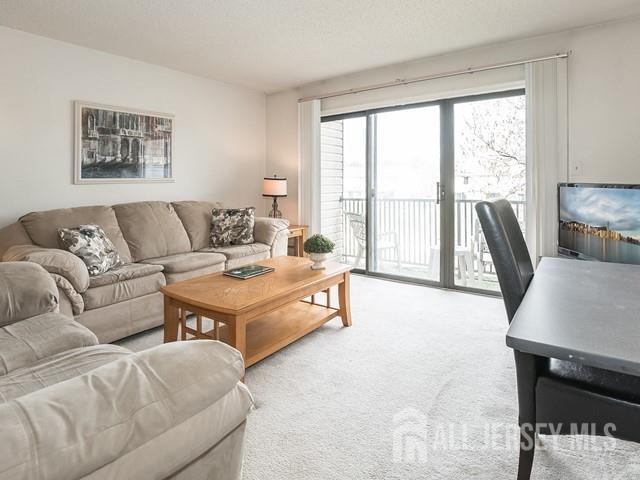 Building Photo - 395 Lancaster Ct