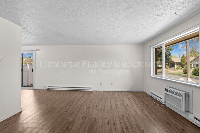 Building Photo - 3617 N Washington St