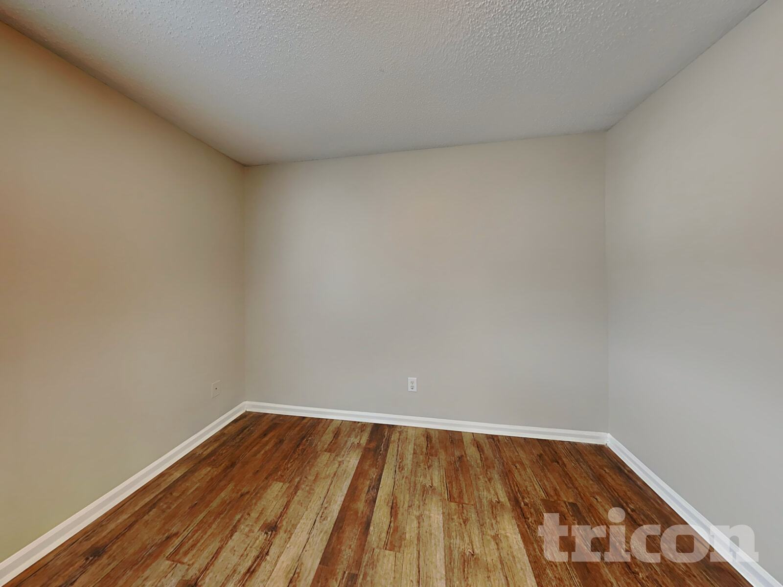 Building Photo - 115 Huntington Way