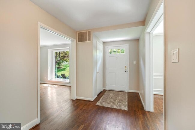 Building Photo - 7616 Winterberry Pl