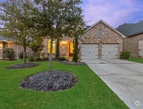 Building Photo - 2226 Falcon Brook Dr