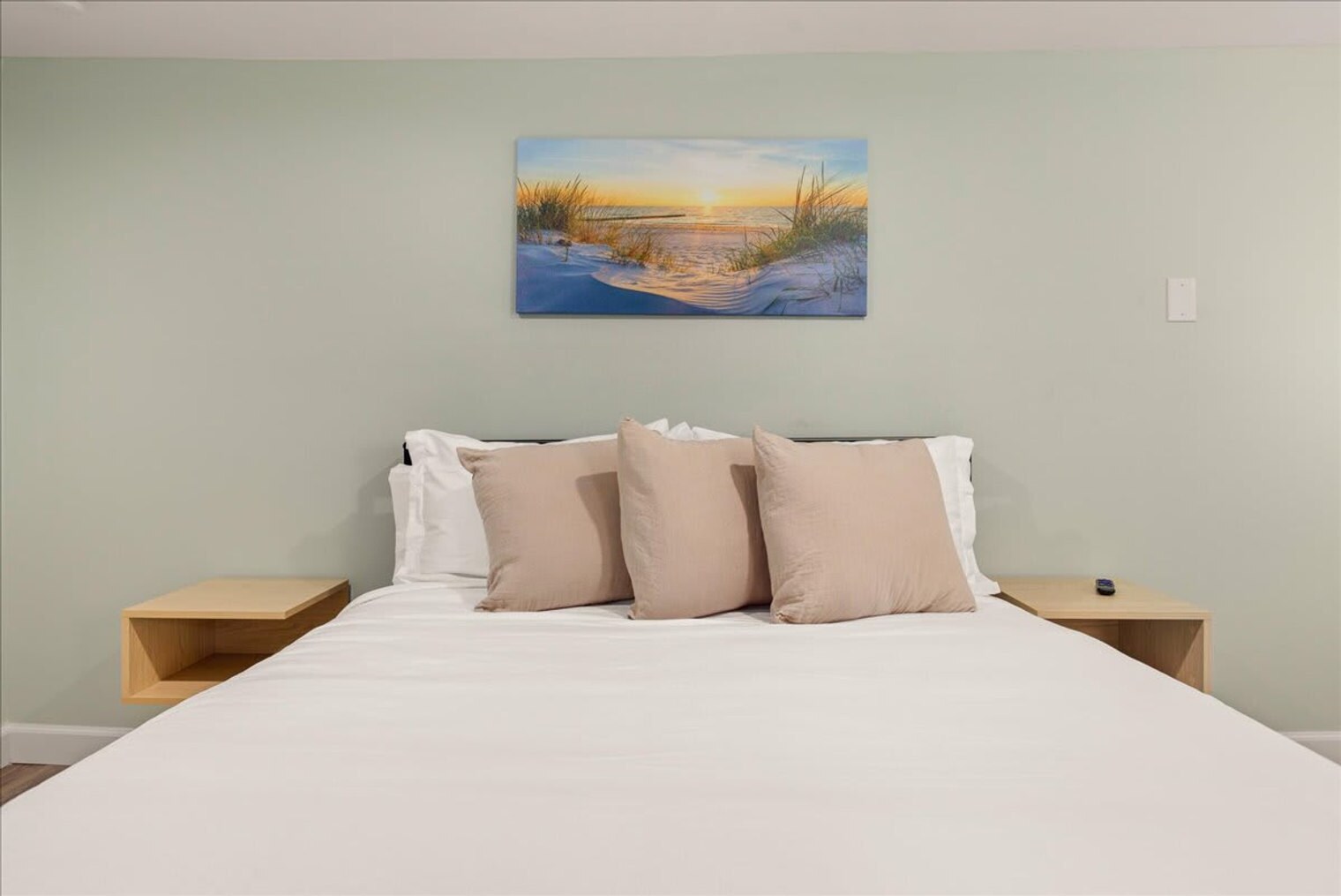 Building Photo - 27 S Oakland Ave