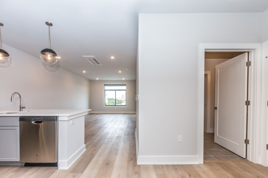 Interior Photo - Cricket Flats & Shops