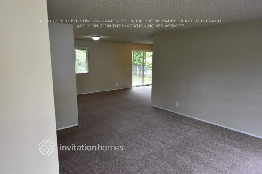 Building Photo - 17225 125th Ave SE