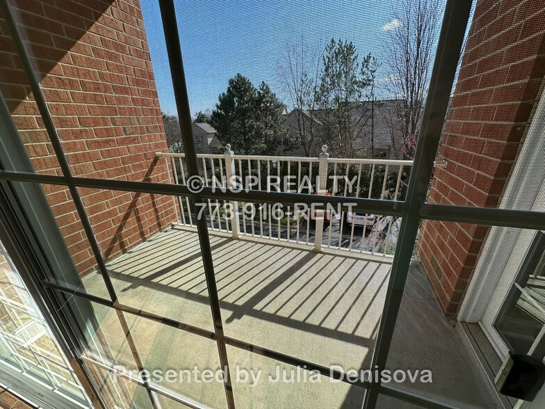 Building Photo - 1 Itasca Pl