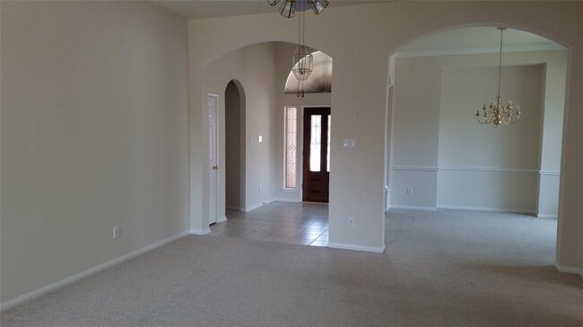 Building Photo - 2727 Gregway Ln