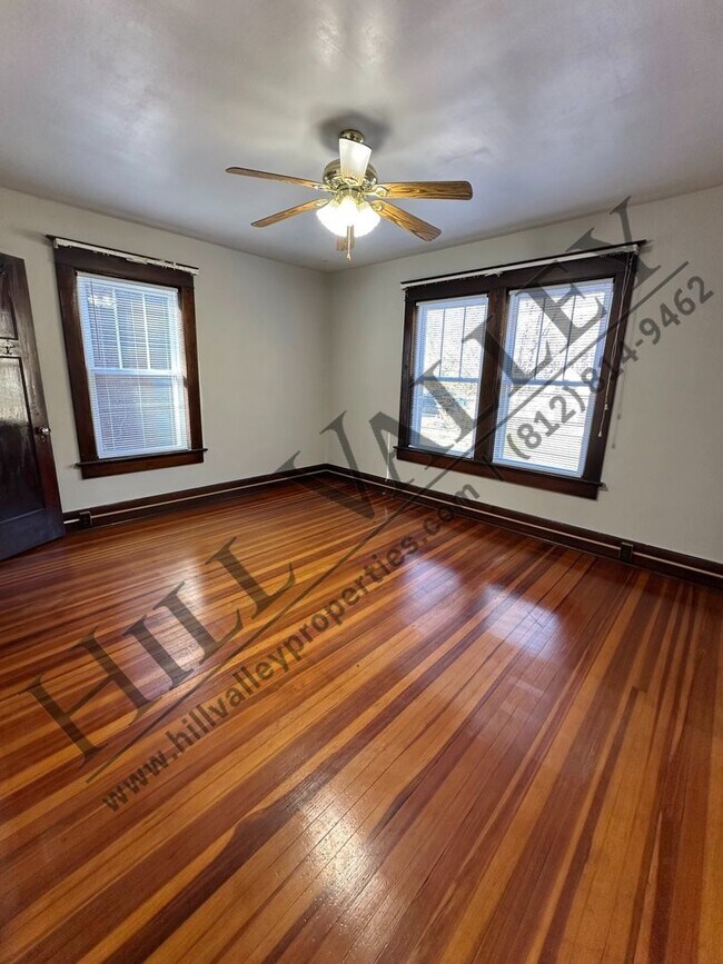 Building Photo - 427 Washington Ave