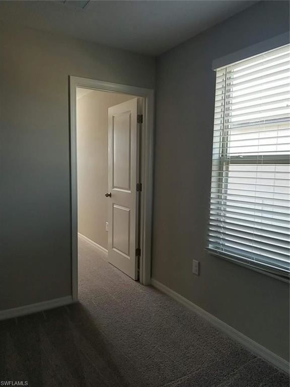 Building Photo - 5010 White Chicory Dr