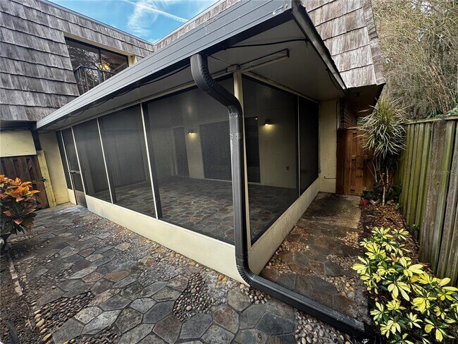 Building Photo - 2902 Ash Dr