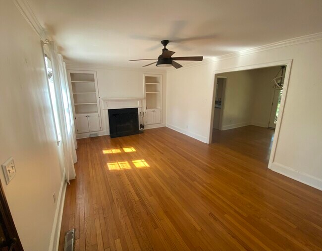 Building Photo - 337 E Boundary Ave SE