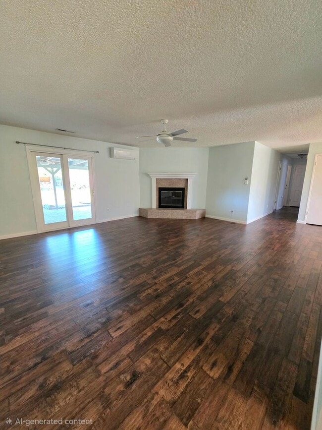 Building Photo - **$500 OFF FIRST MO RENT**4BR/3BA with PRIVATE IN-LAW SUITE / SECOND LIVING SET-UP