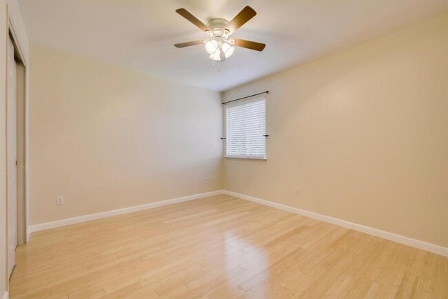 Building Photo - 3408 Flowstone Ln