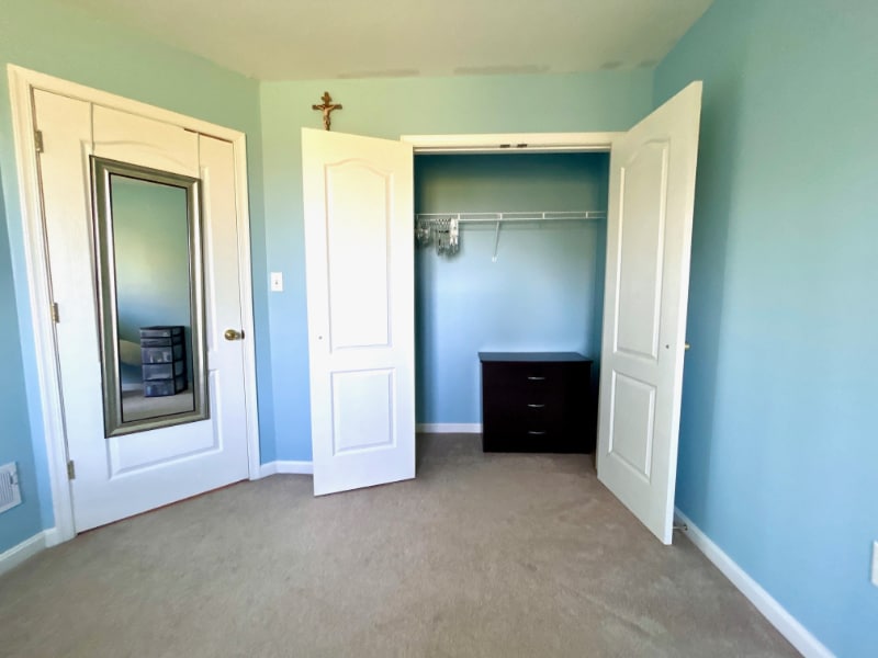 Building Photo - 48 Skyview Cir