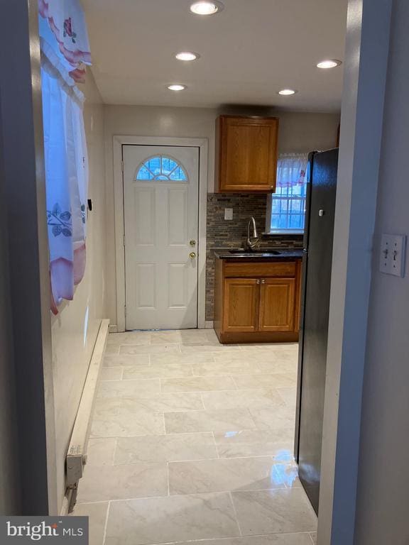 Building Photo - 1920 Fontain St