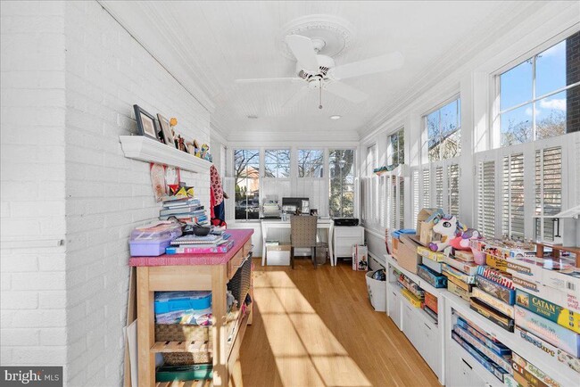 Building Photo - 2412 N Columbus St