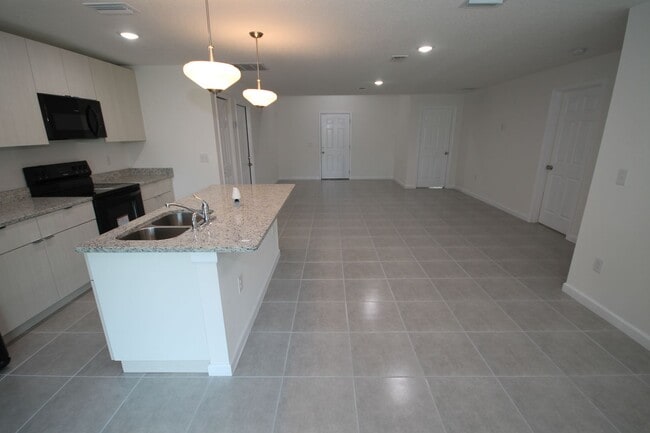 Building Photo - Beautiful 4bd/2ba Home in Palm Bay!!