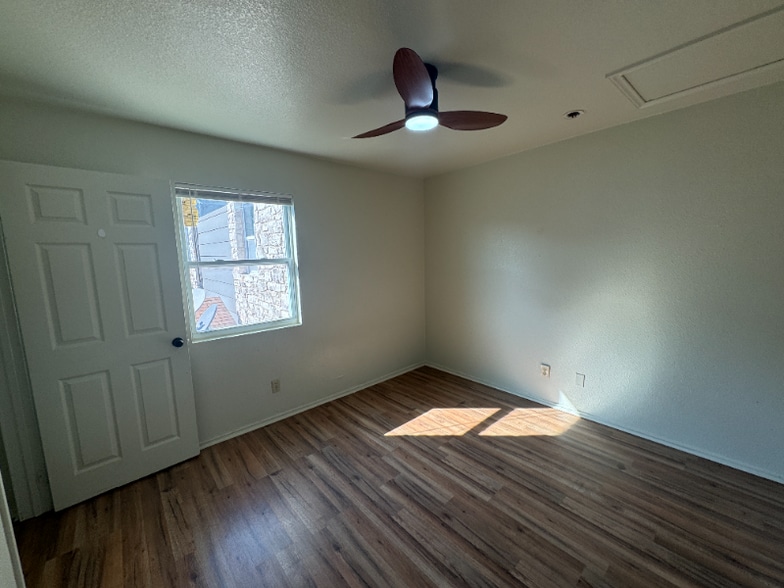 Building Photo - 2902 Sweeney Ln