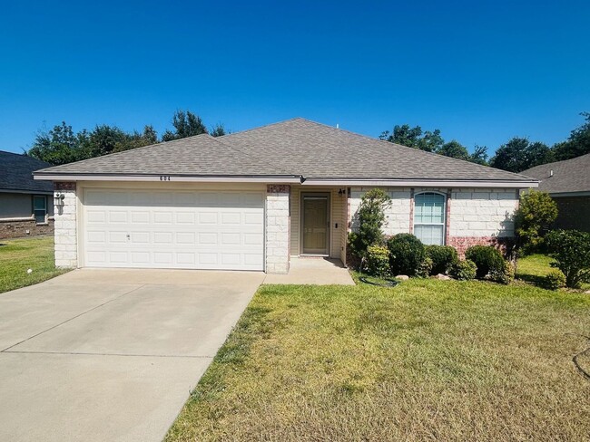 Building Photo - Beautiful Robinson ISD Home