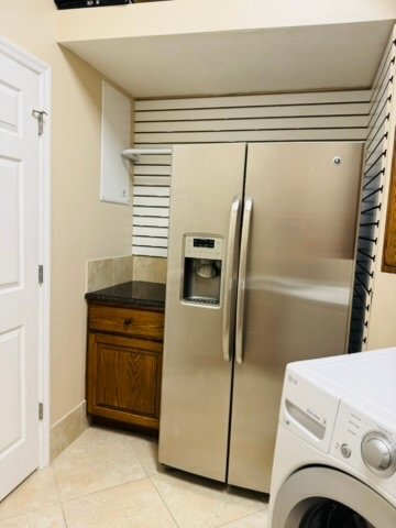 Building Photo - 2574 Whispering Pines Dr