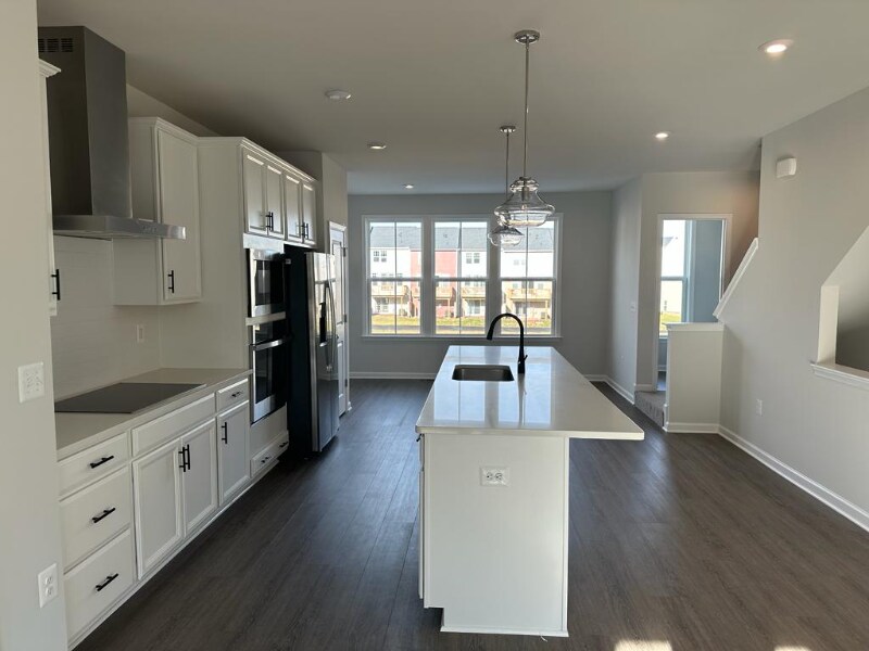 Building Photo - 619 Rivanna Hl Rd