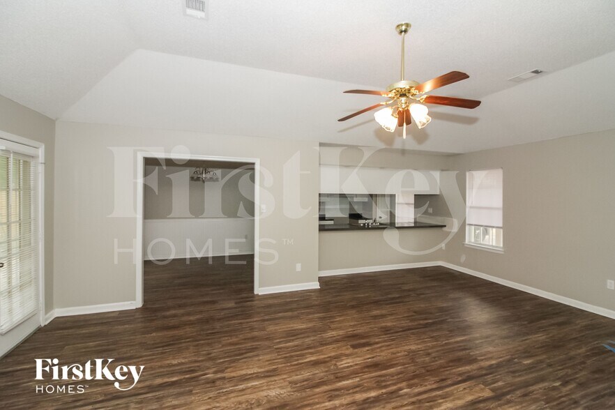 Building Photo - 1590 Belle Trees Dr