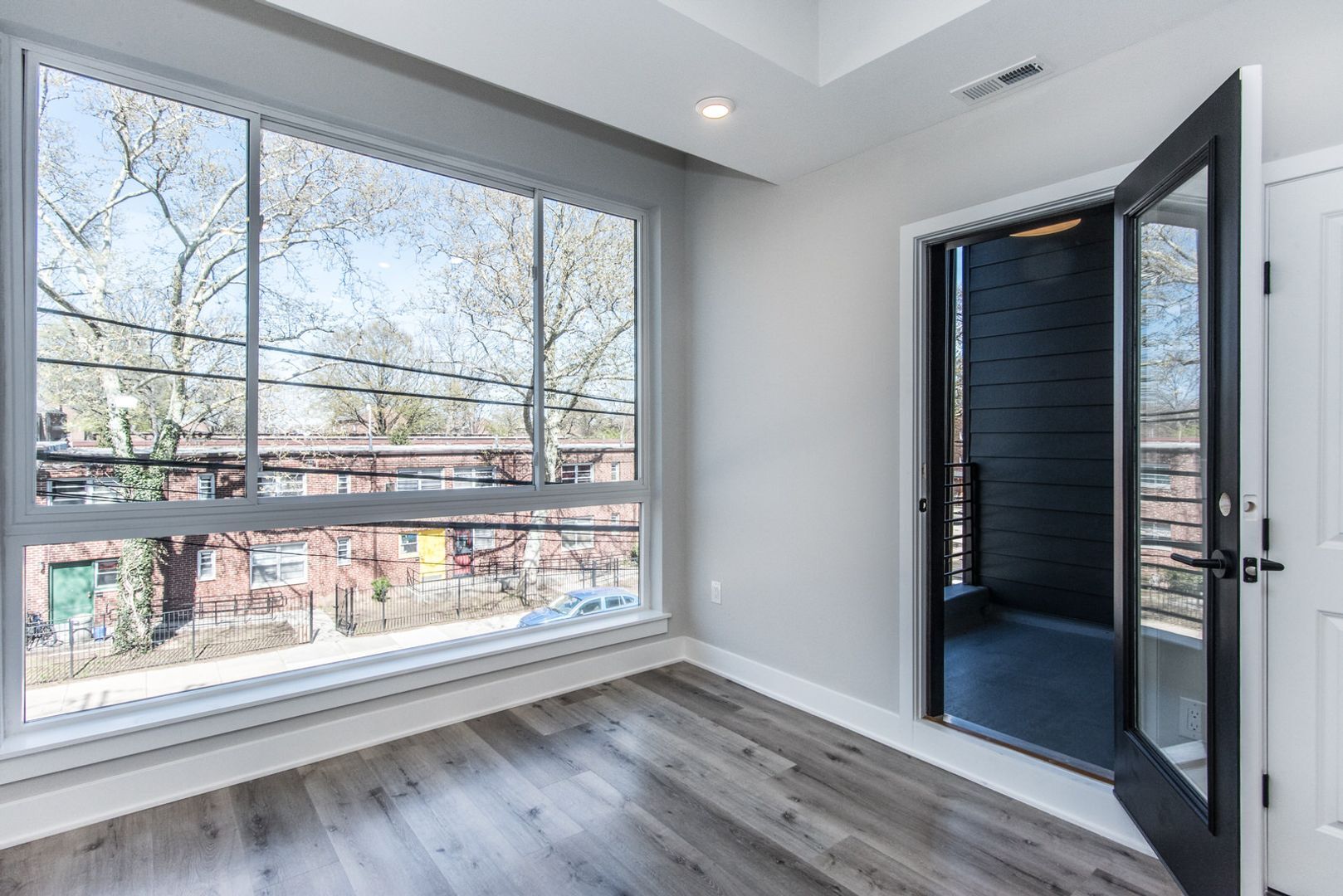 Building Photo - 2710 Ridge Ave