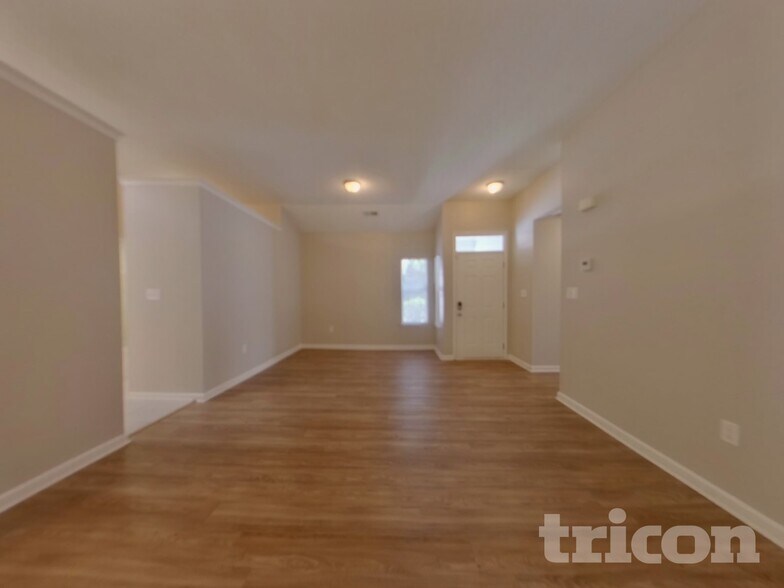 Building Photo - 5212 Haybridge Rd