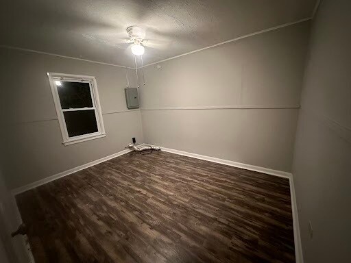 Building Photo - 2622 Knox Ave