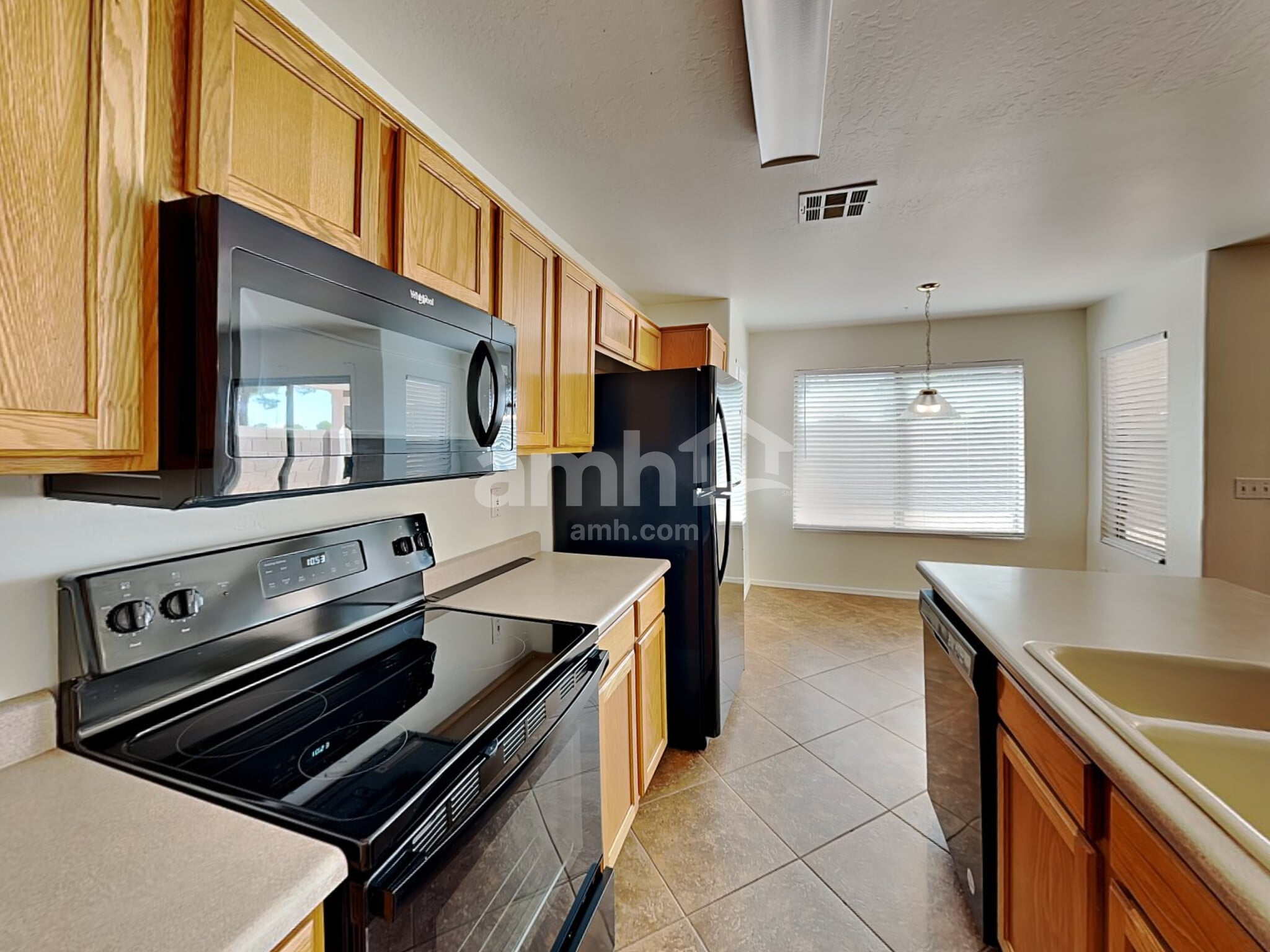 Building Photo - 15030 N 150th Ln
