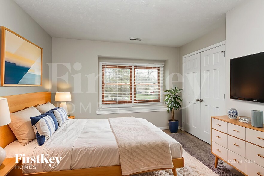 Building Photo - 458 Pebble Way