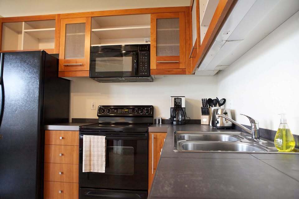 Building Photo - 1420 NW Lovejoy St